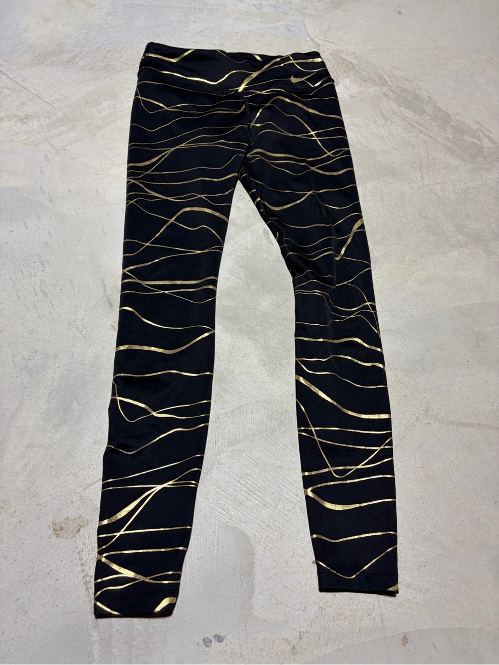 Nike Black Leggings with Gold Wave Print medium tall